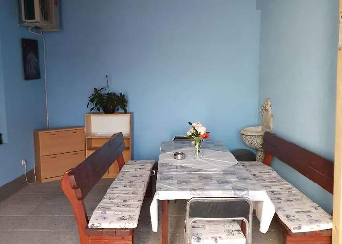 Apartman In 41872 *